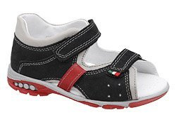 Sandałki dla chłopca KORNECKI 6567 Czarne